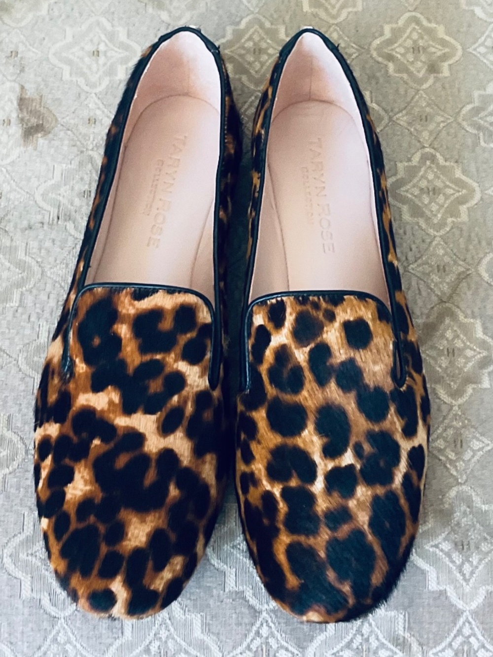 Taryn Rose Collection Leopard Calf Hair Loafers - Size 9 NEW - Picture 8 of 8